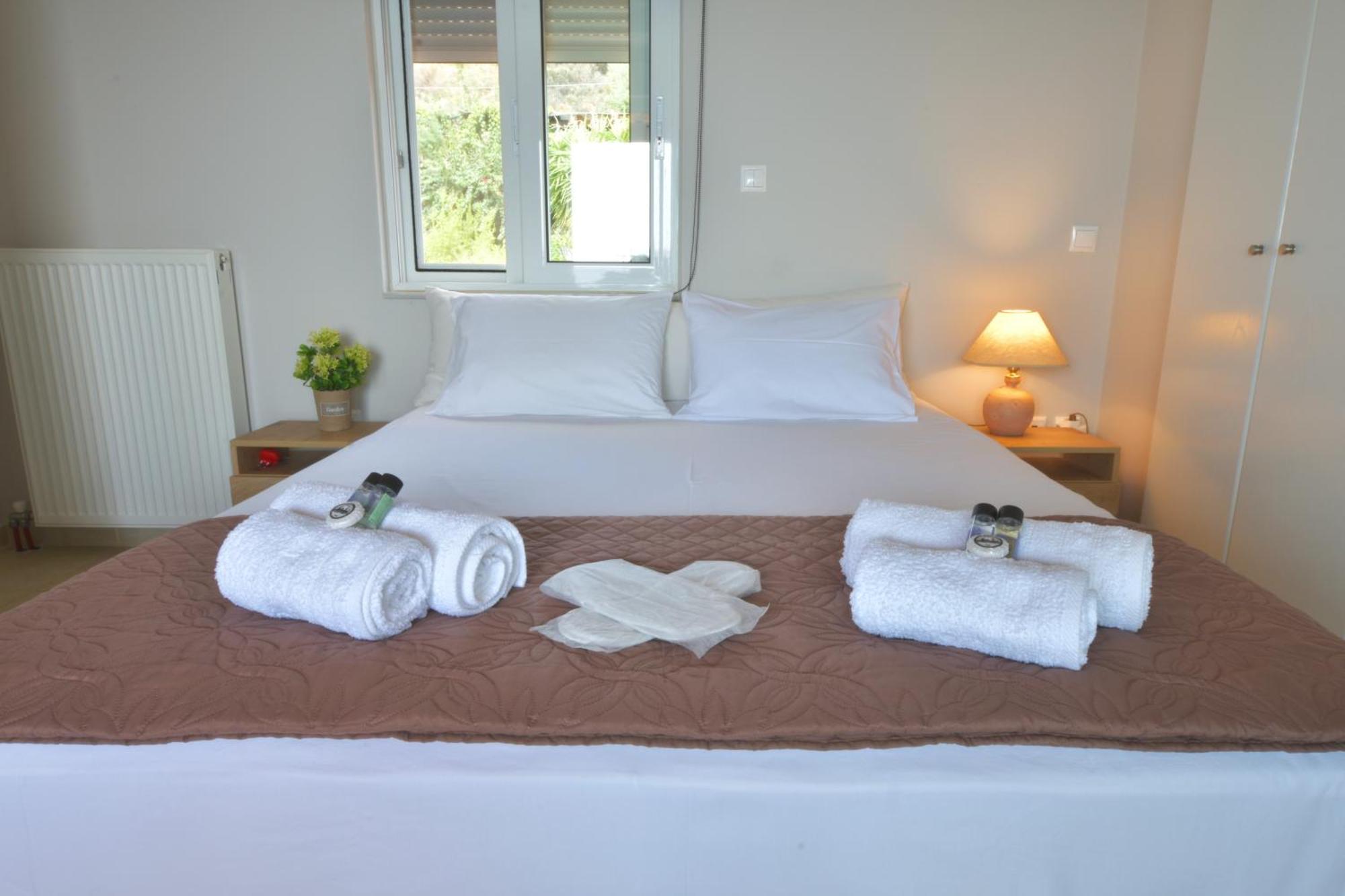 Blue Bay View - Beach House Vathirrevma Dış mekan fotoğraf